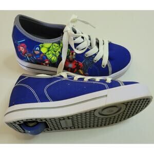 Heelys Marvel Avengers Youth Size 2 Casual Skate Shoes Sneakers